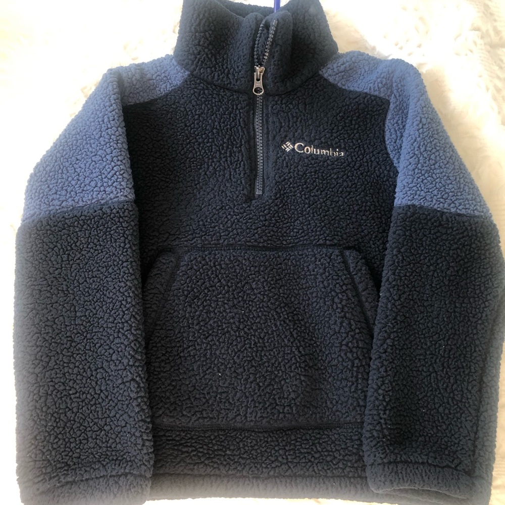 Blue fleece pull over